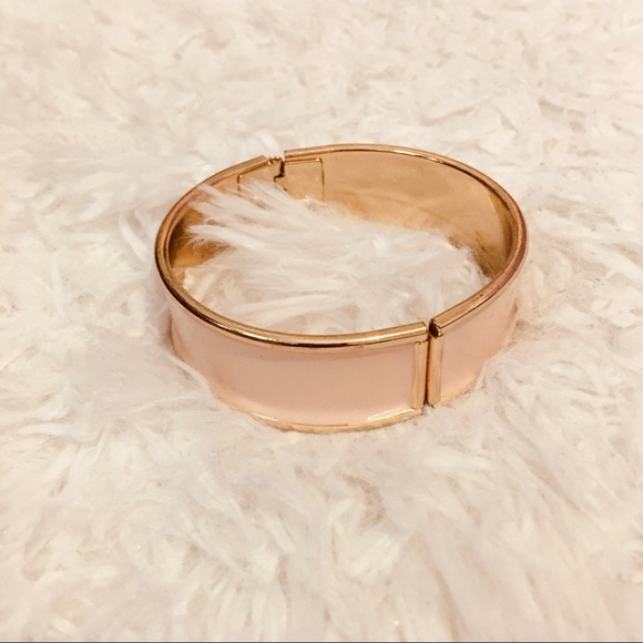 H&M Pink Gold Bracelet - Picture 1 of 2
